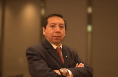 Dr. Jonh Astete Cornejo: formar especialistas para una salud laboral más justa. 