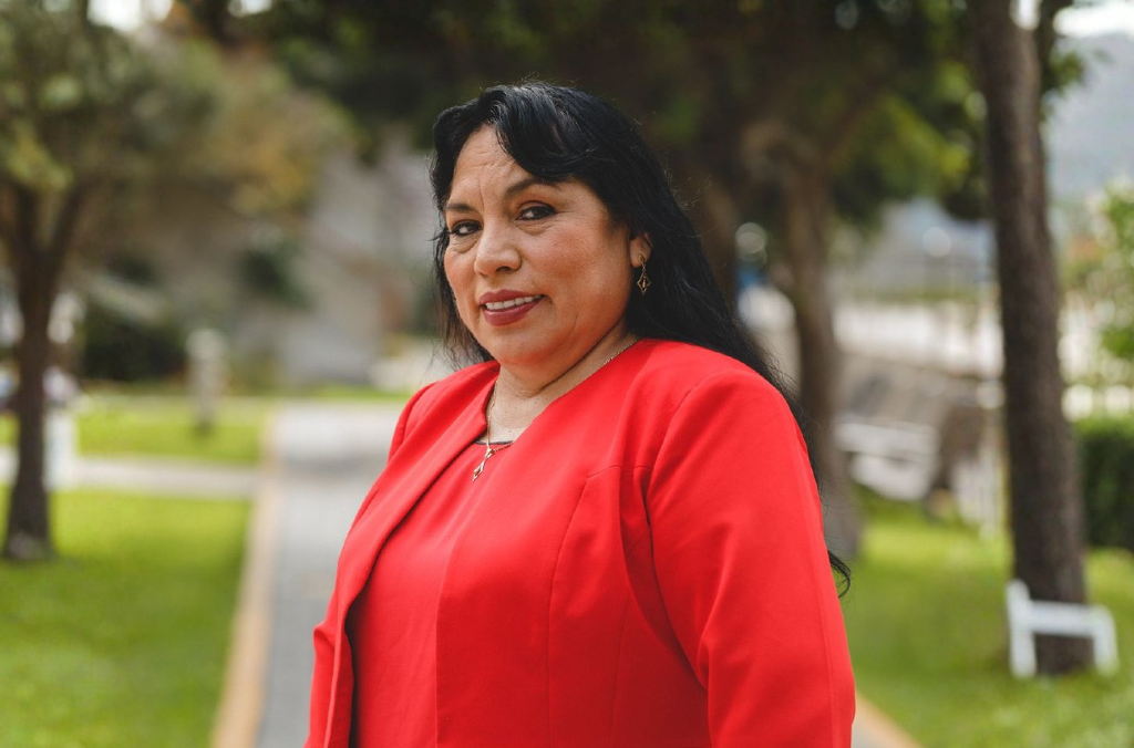 Dra. Elizabeth Araujo: investigar y transformar la psicología desde sus fundamentos