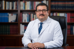Mag. Médico Veterinario Néstor Falcón: cuando la salud animal es parte de la salud pública